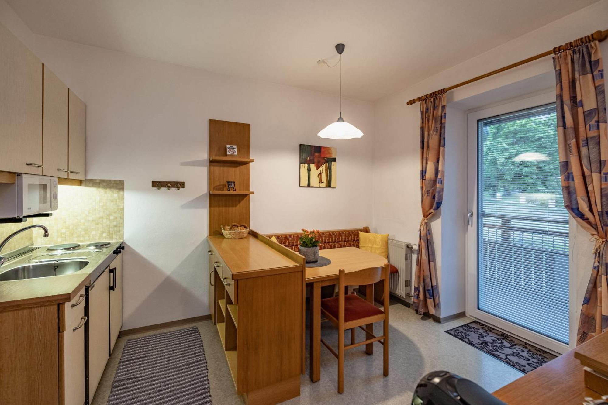 Gaestehaus Eder Tröpolach Стая снимка